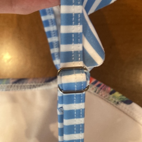 🌸NWT OUTDOOR OASIS Womens Plus Size One Piece Swimsuit - size 1X - Picture 7 of 17